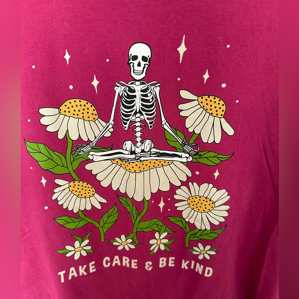 Girls Skeleton Tshirt.